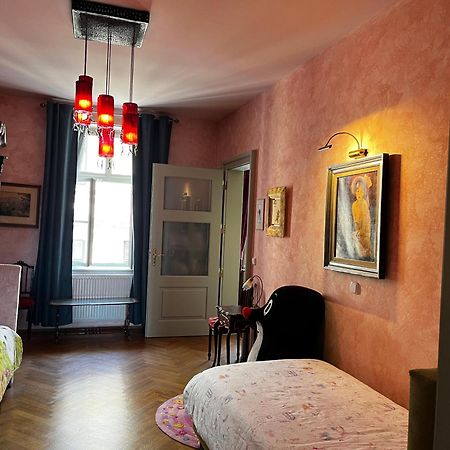 Ferienwohnung Le Papillon De Boheme Prag Exterior foto