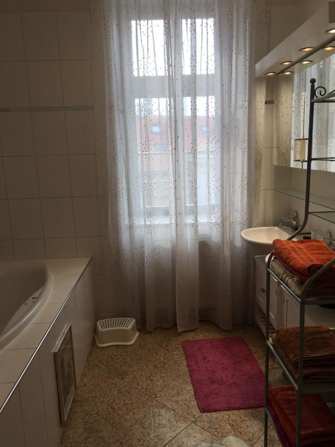 Ferienwohnung Le Papillon De Boheme Prag Exterior foto