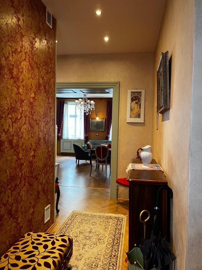 Ferienwohnung Le Papillon De Boheme Prag Exterior foto